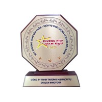 https://teambuilding.innotour.vn/image/cache/catalog/banner-team/giai-thuong-du-lich/thuong-hieu-dan-dau-2-cr-200x200.jpg